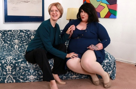 Bella Bendz naked star archive