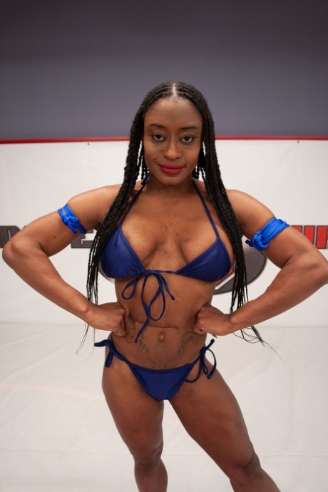 Kelli Provocateur perfect model pics