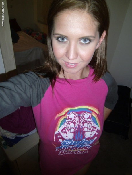 Chrissy Marie adult model pic
